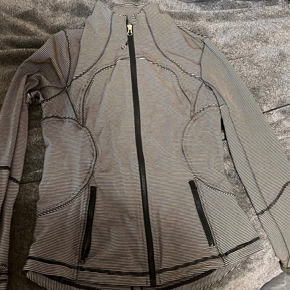 lulu lemon slim fit women’s jacket szL